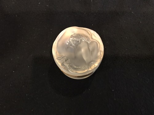 Lalique crystal glass - , daphne